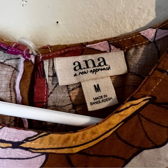 Floral Tank Top - Picture 3 of 3